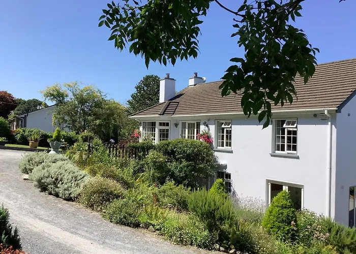 O' Sullivan's 3* Kilclogherane